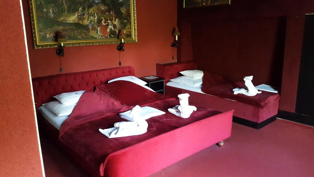 Fiaker Panzio Hotel Miskolc Luaran gambar