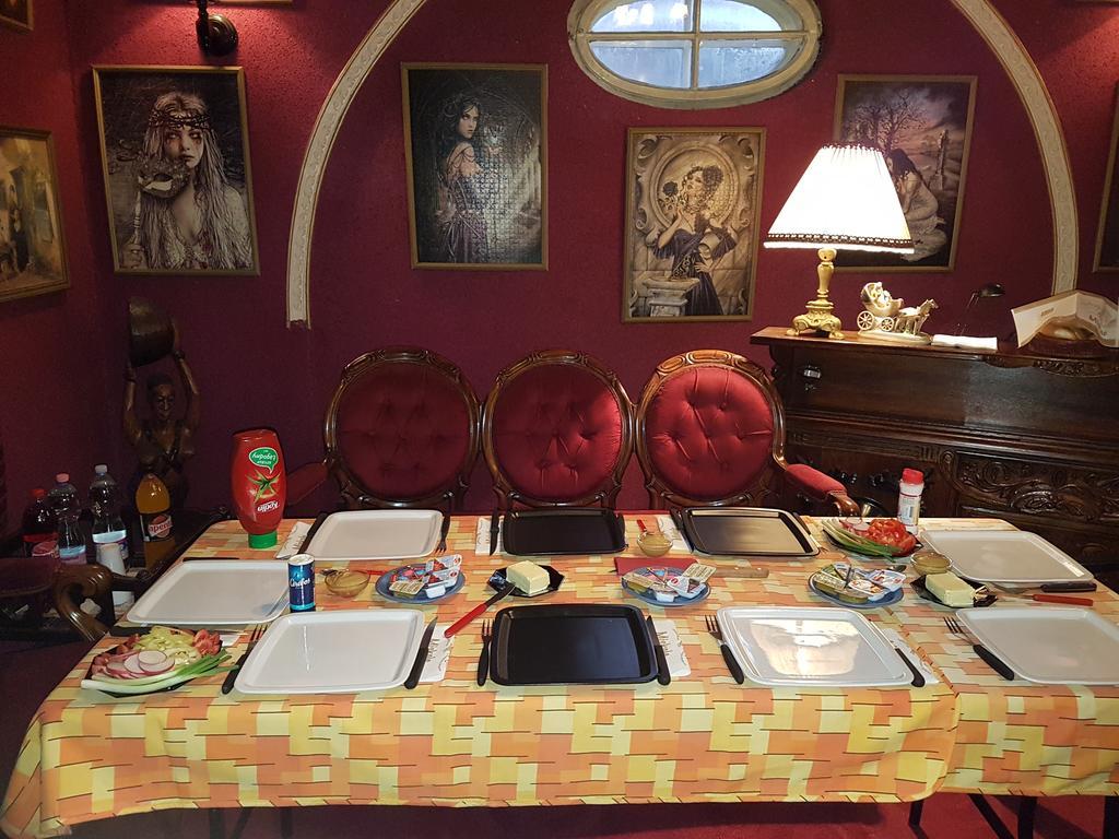 Fiaker Panzio Hotel Miskolc Luaran gambar
